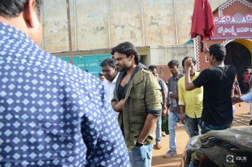 Thikka Movie Song Coverage